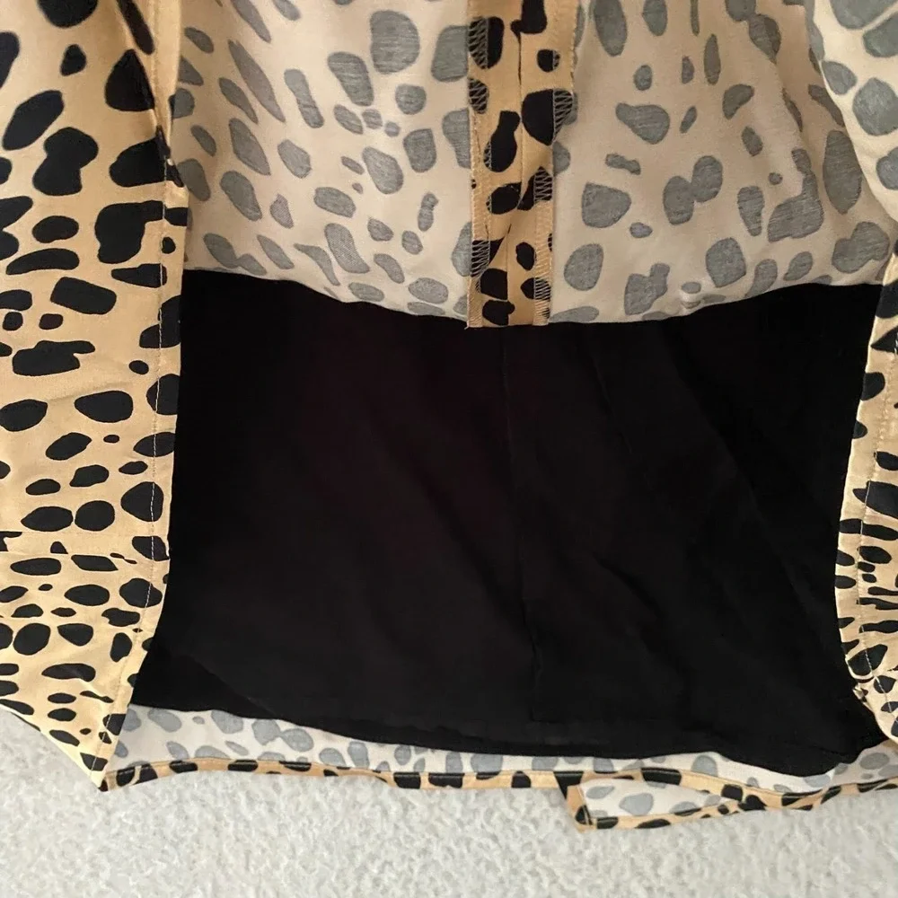 Hugo Boss Vedina Satin Leopard Spot Animal Print‎ Faux Wrap Skirt Size 8 NWOT